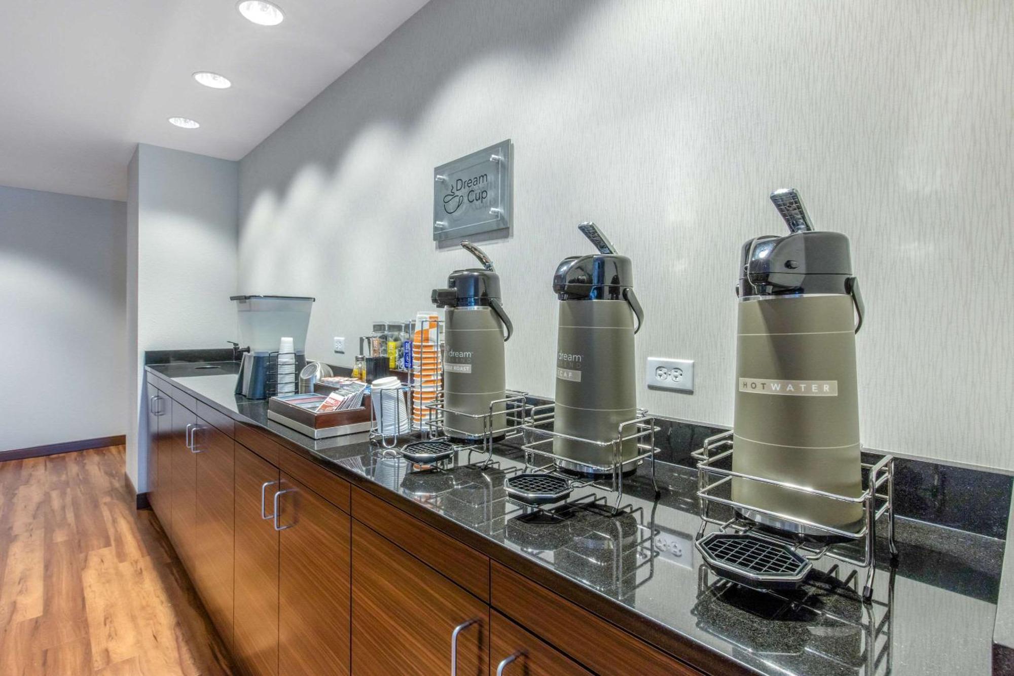 Mainstay Suites St Louis Airport Bridgeton Zewnętrze zdjęcie