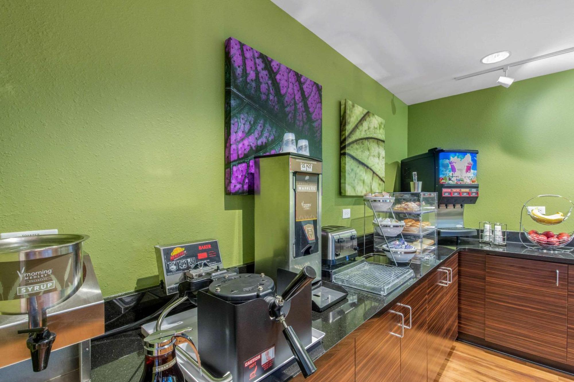 Mainstay Suites St Louis Airport Bridgeton Zewnętrze zdjęcie