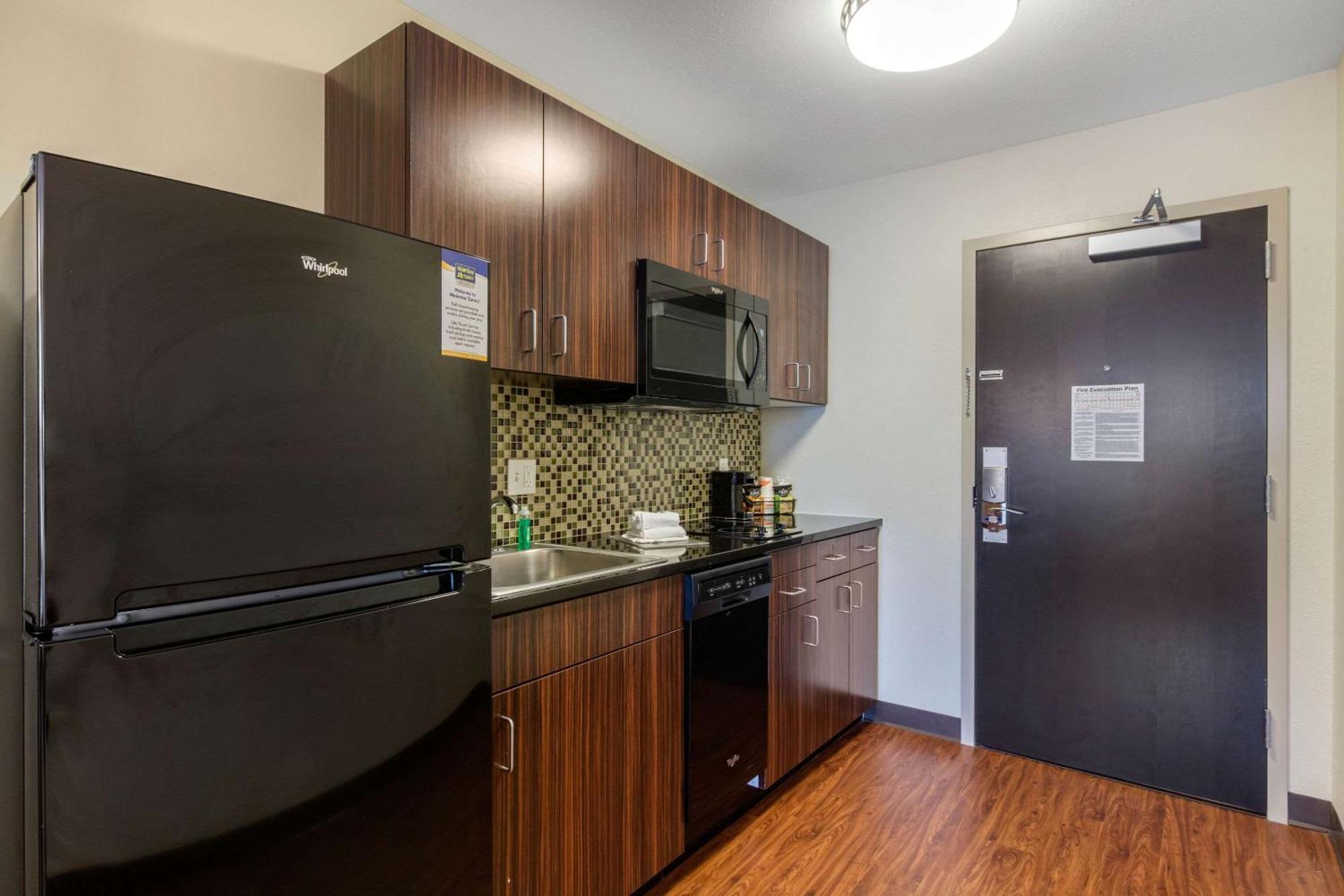 Mainstay Suites St Louis Airport Bridgeton Zewnętrze zdjęcie